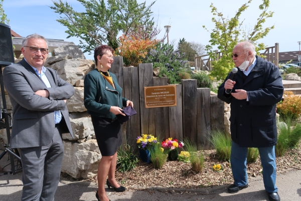 Le lycée agricole de Fontaines (EA-EPLEFPA) rend hommage à Suzanne Nicolas.