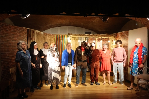Retour en images sur la pièce de théâtre "Archimède arrêêête ! " une comédie d'Olivier Tourancheau.