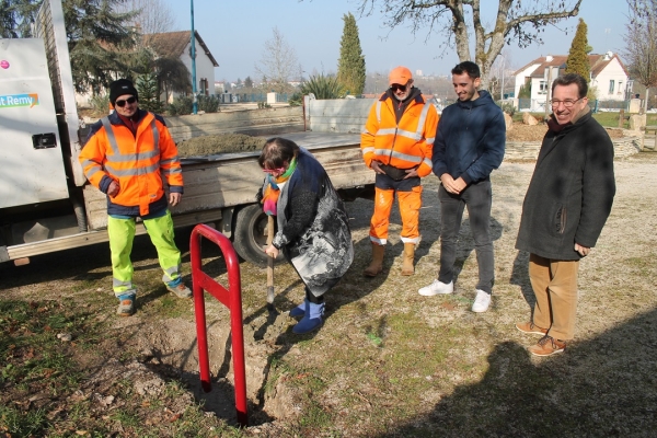 Saint Rémy, la mairie va implanter 93 arceaux à vélos sur la commune.