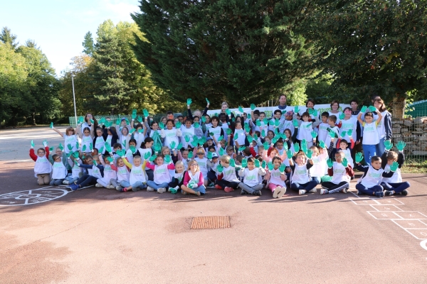 400 élèves des écoles primaires de Saint Rémy sur le terrain pour l’opération "Nettoyons la nature".