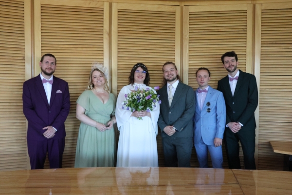 Colin Joubert et Léa Le Naour se sont unis par les liens du mariage en mairie de Saint Rémy.