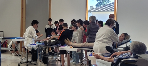Collecte de sang : la classe de CM2 de l’école Jean Desbois a été sensibilisée au don ce vendredi 