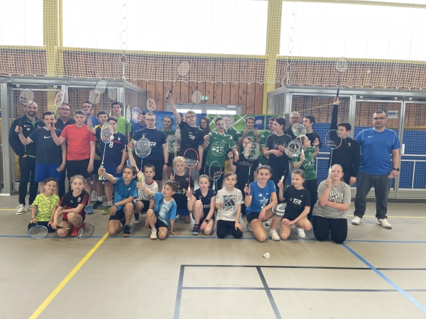 10 clubs du département représentés au Rassemblement Departemental Jeunes de badminton à Saint-Marcel ce dimanche 