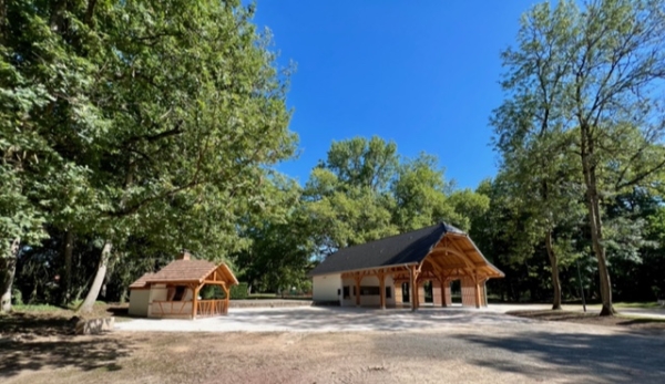 Nouveau à Chatenoy-en-Bresse : un marché de producteurs et artisans locaux va voir le jour en avril 2023 dans le parc du château de la mairie 