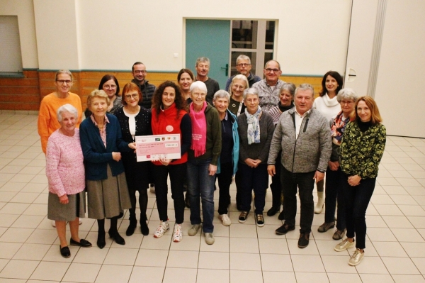 Les CCAS de Virey, Fragnes et Lessard ont remis 800€ aux associations suite à leur manifestation en faveur d’Octobre Rose 