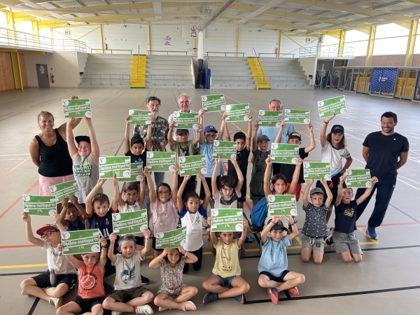 Ce mercredi, les élèves de l’École Municipale des Sports ont reçu leurs diplômes de fin d’année 