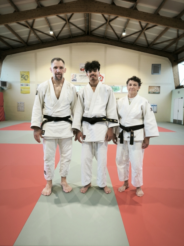 Nathan Tam-Tsi promu au grade de ceinture noire