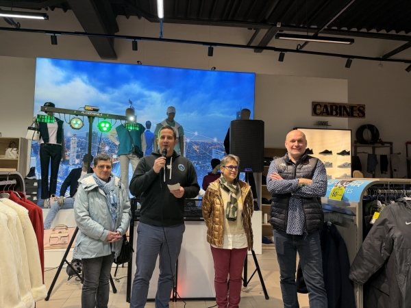 Vœux du FRSM : Laurent CAPELLO, partenaire depuis 16 ans avec Sport 2000, leur a offert une très belle soirée festive 