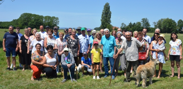 Fête des voisins quartier quart du bois à Lans : 45 personnes réunies ce samedi 