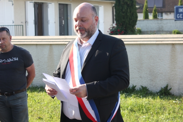 Menacée de disparition, une boîte aux lettres installée à Farges-lès-Chalon entraîne un vent de révolte