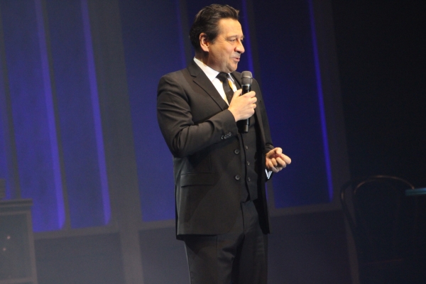 Laurent Gerra a déclenché à Chalon la machine à rire 