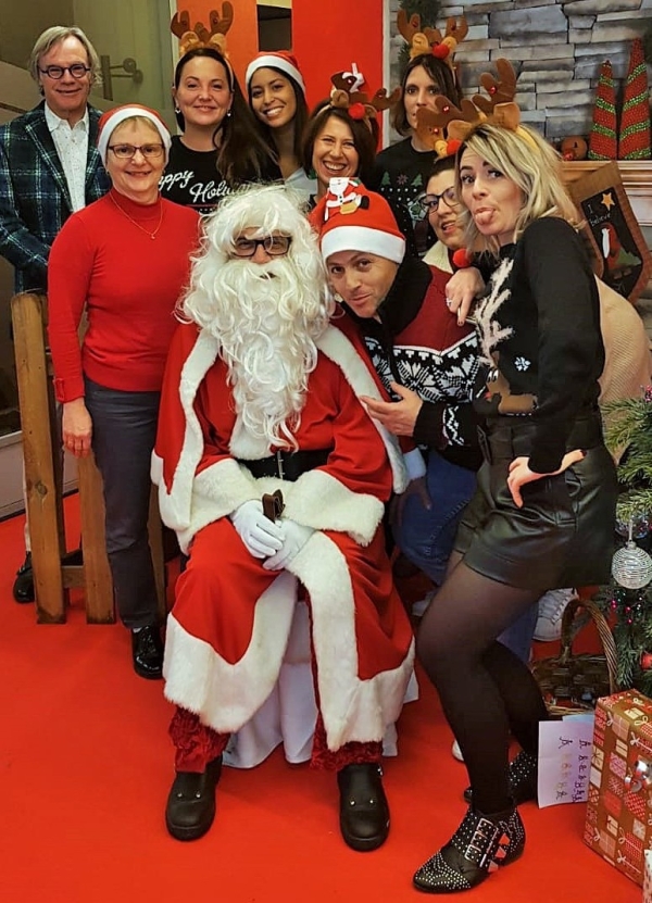 Le Crédit Mutuel a permis aux enfants du Grand Chalon de venir rencontrer le Père Noël à son agence 21 Bd de la République à Chalon sur Saône !