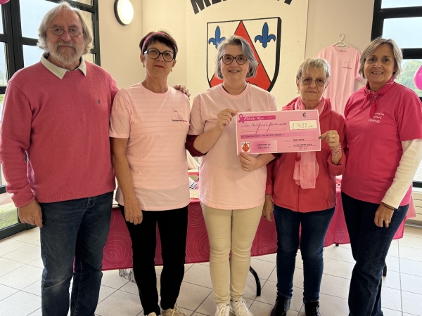 OCTOBRE ROSE : À Mellecey, la 4ème édition de la Marche pour Octobre Rose, portée par les élu(e)s, a connu un vif succès avec un peu plus de 200 participants ce dimanche 12 Octobre 2025