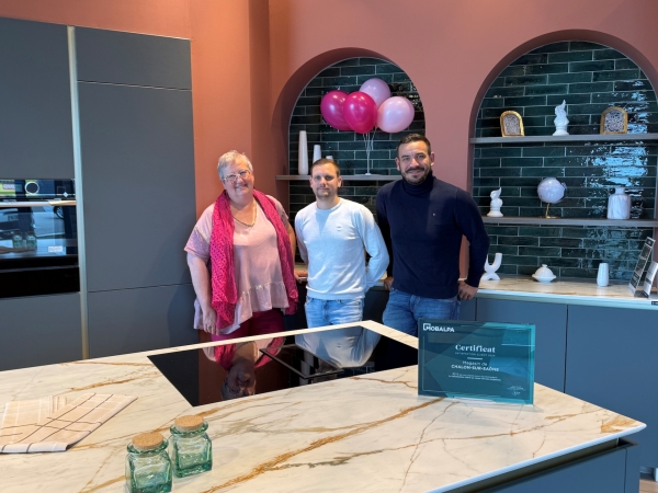 OCTOBRE ROSE : Mobalpa Chalon-sur-Saône s’associe à l’Association Toujours Femme
