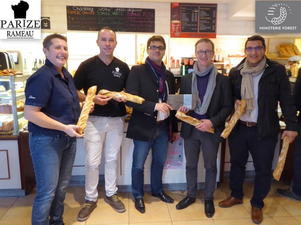 Mr Yannick MOUGEOT, client de la boulangerie Parize-Rameau a gagné 1 séjour au Japon pour 2 personnes d’une valeur de 6600€ TTC offert par la Minoterie Forest !